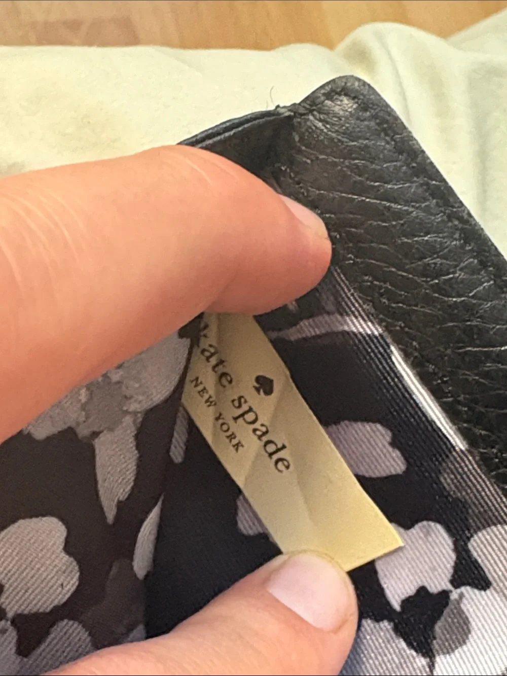 Kate spade small zip wallet black leather coin